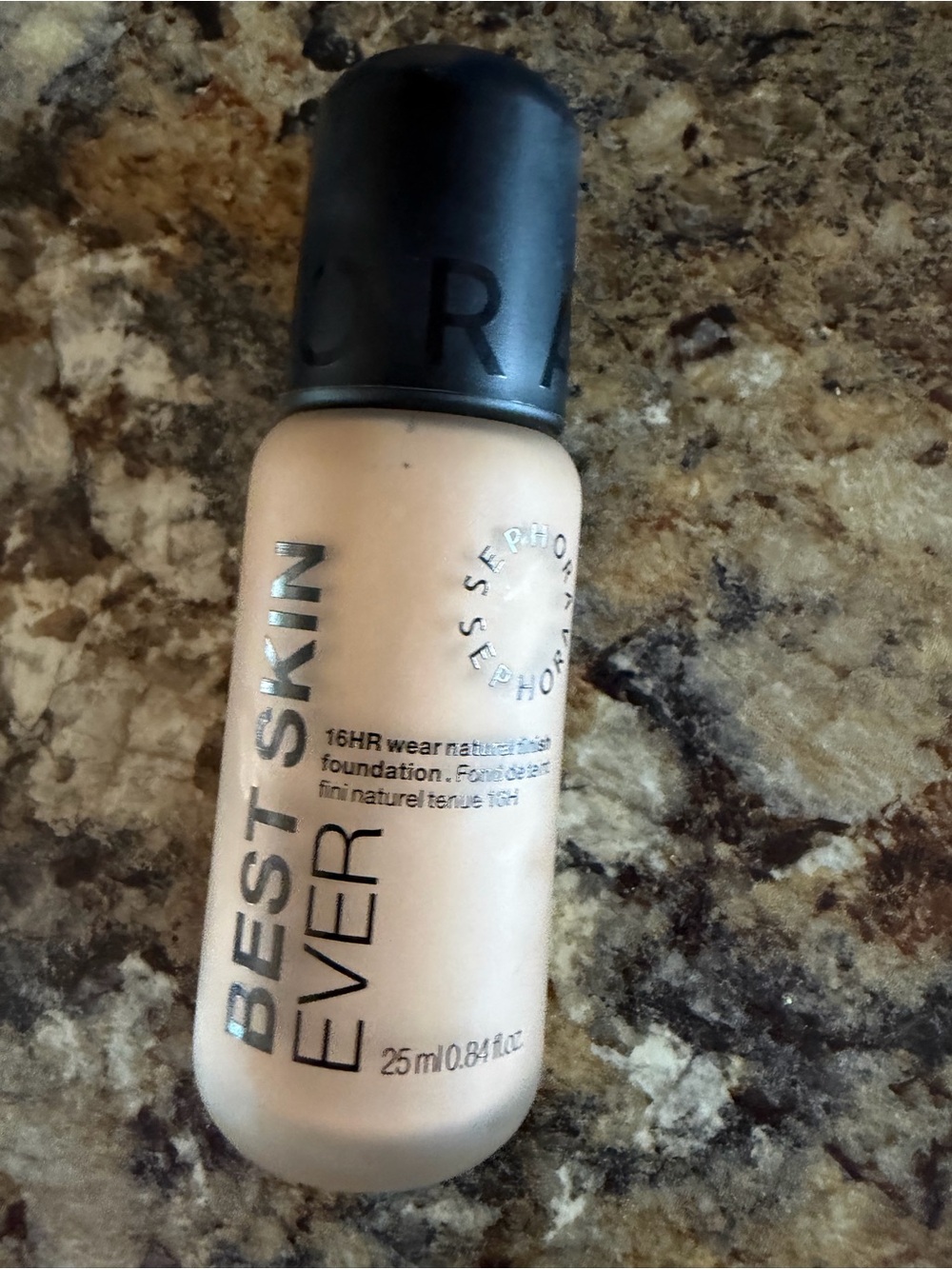 Sephora Best Skin Ever Foundation - 22p medium new Bottle